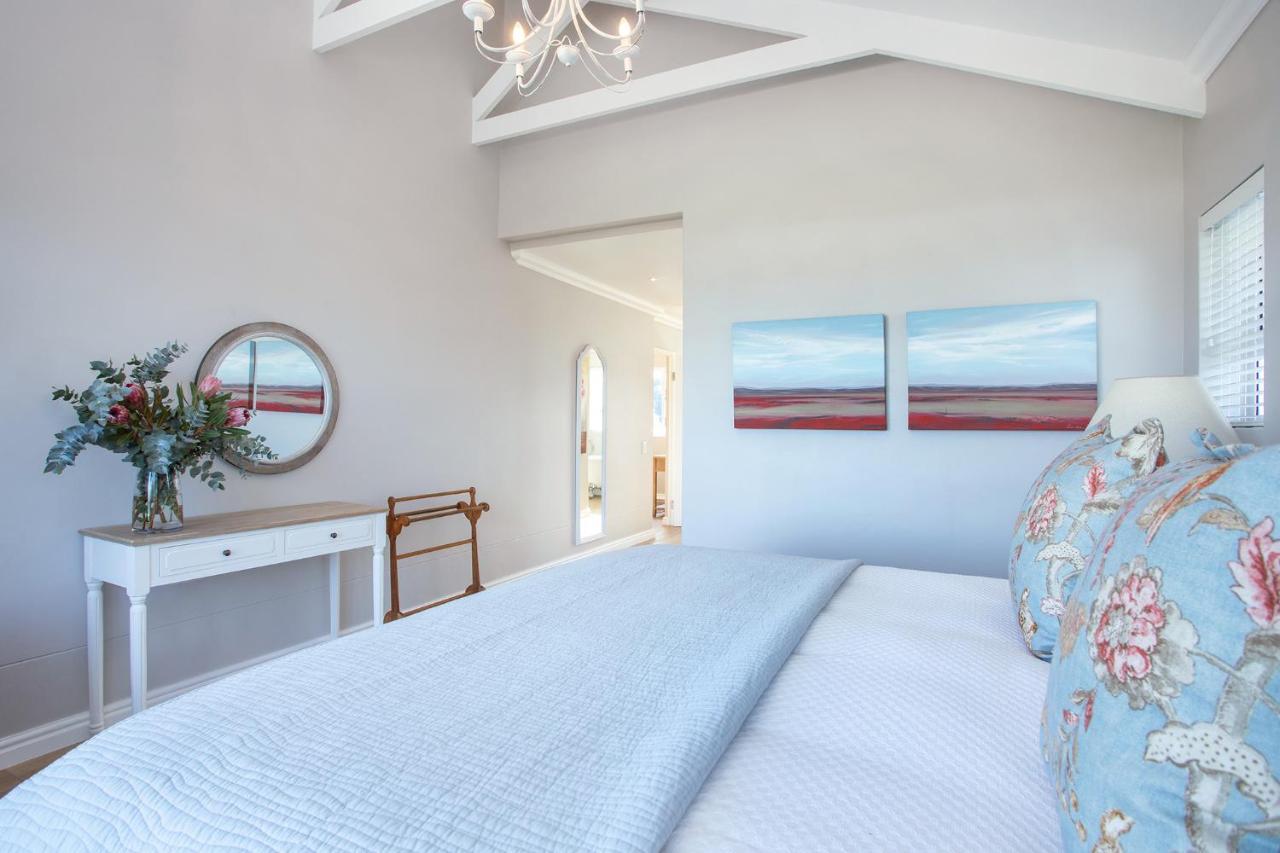 Seapearl Oceanfront Villa And Cottage Hermanus Kültér fotó