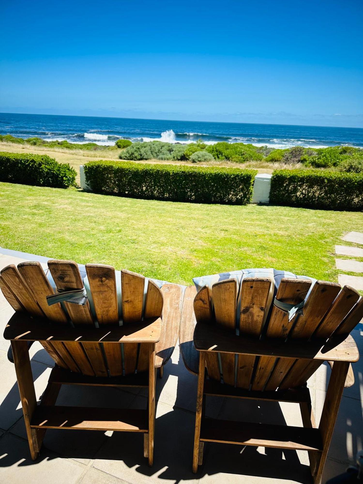 Seapearl Oceanfront Villa And Cottage Hermanus Kültér fotó