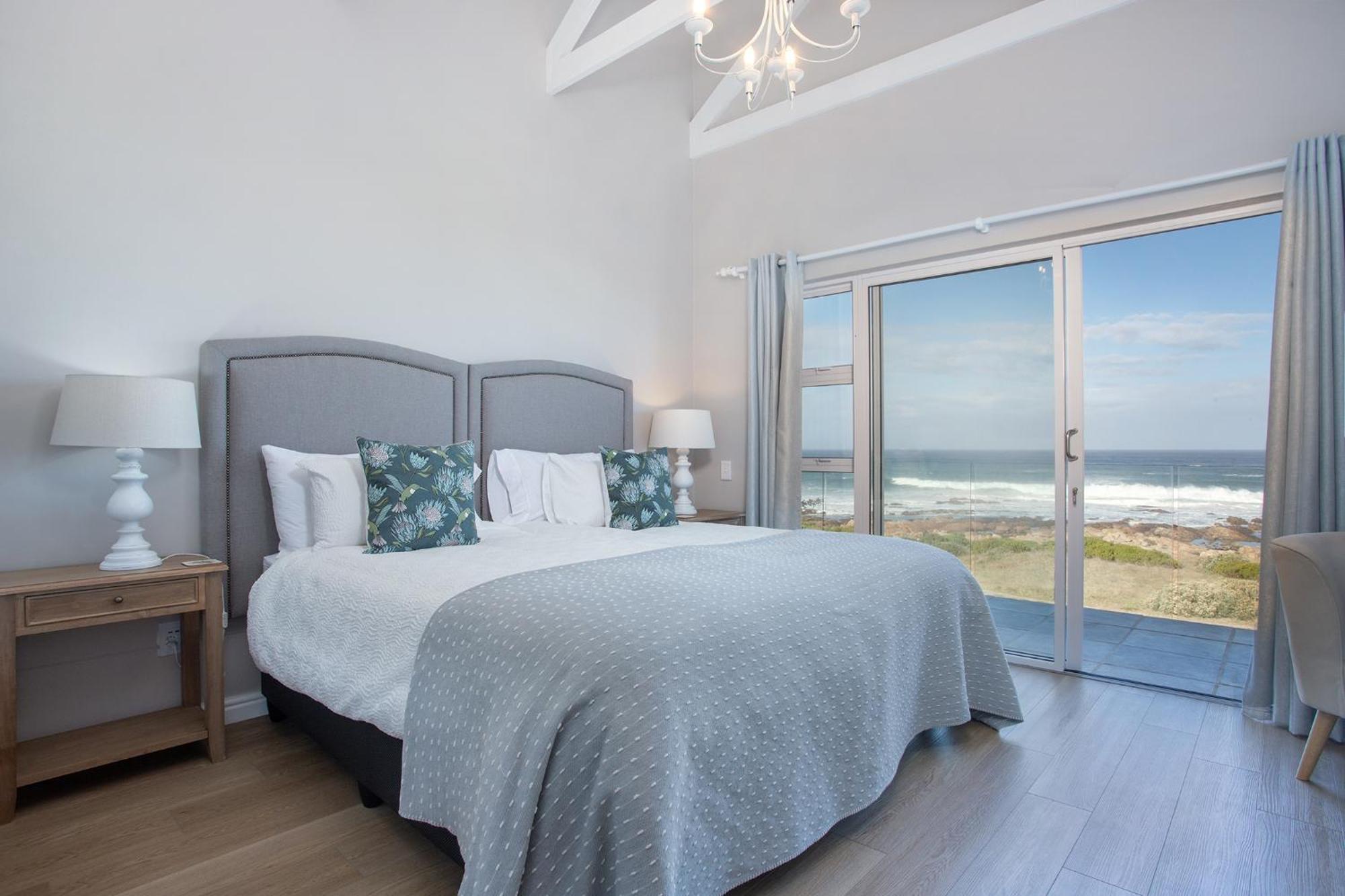 Seapearl Oceanfront Villa And Cottage Hermanus Kültér fotó